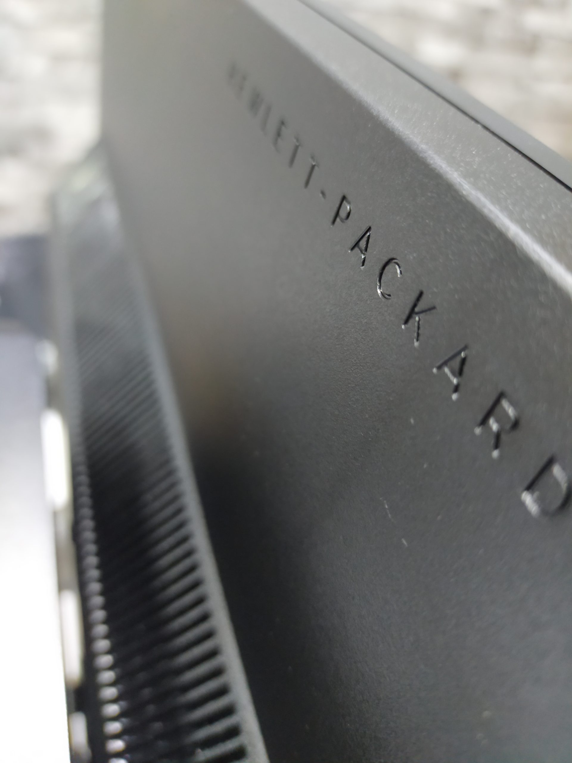 HP E271i 27 Inch Monitor (USED) - Image 5