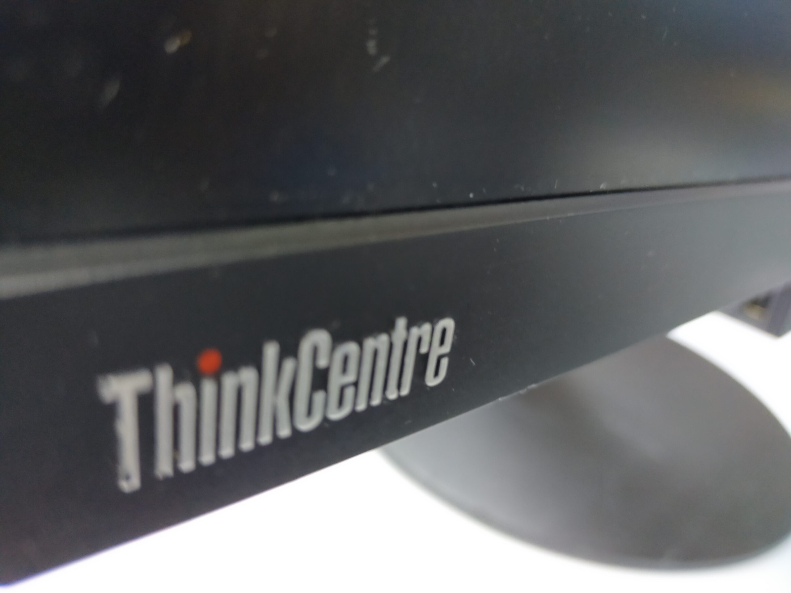 LENOVO TIO24GEN3 24 Inch Monitor (USED) - Image 3